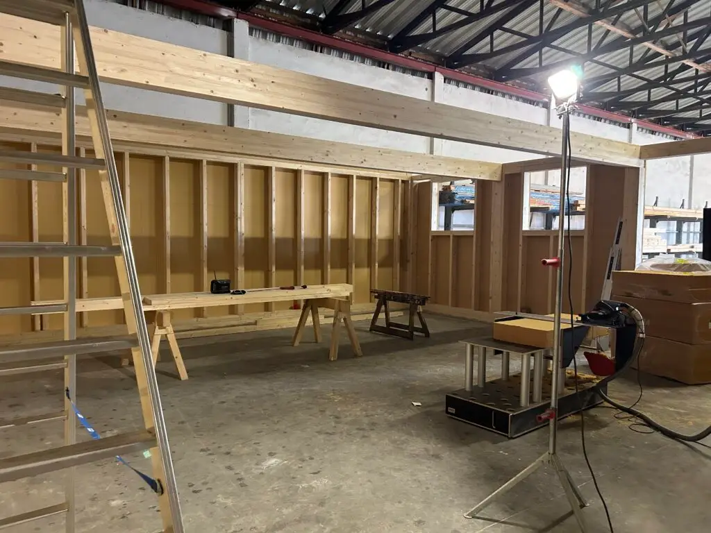Bauarbeiten Holz